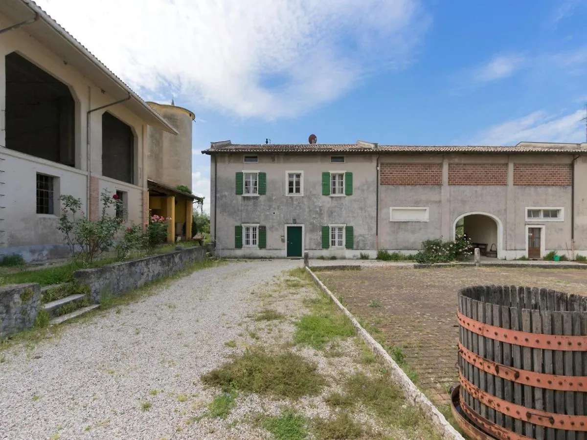 Apartment Tenuta Naiano Leonardo Cavaion Veronese